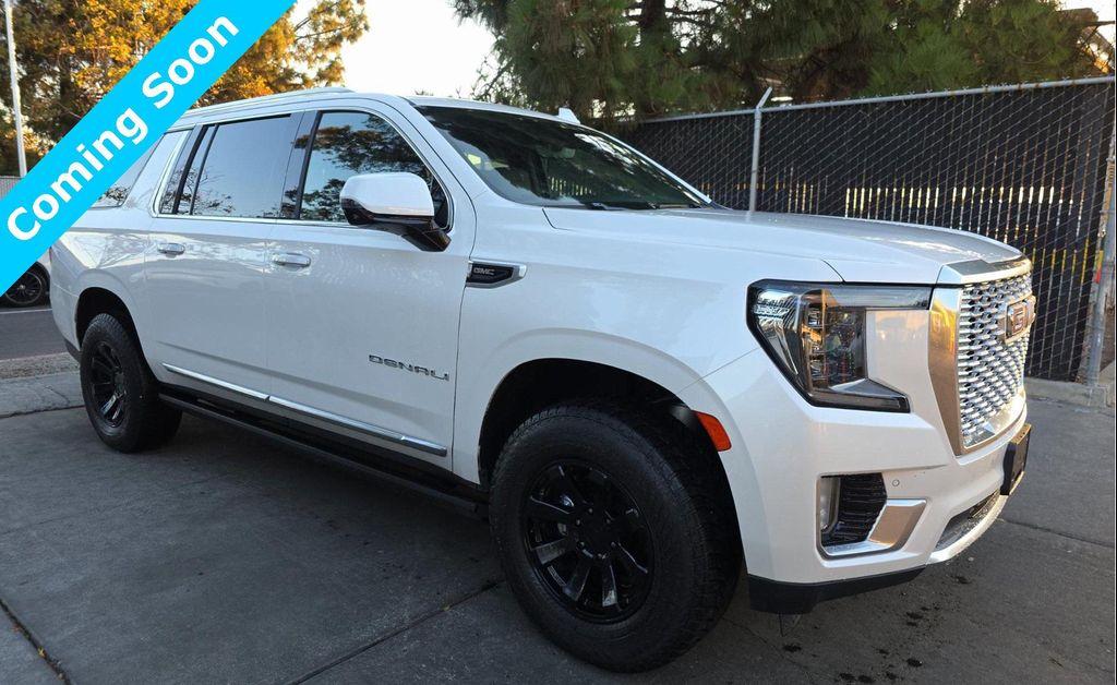 used 2021 GMC Yukon XL car, priced at $57,880