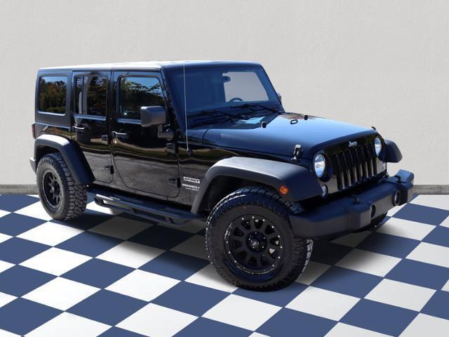 used 2015 Jeep Wrangler Unlimited car, priced at $15,499