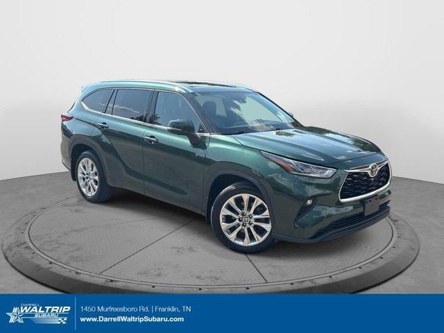 used 2023 Toyota Highlander car, priced at $39,500