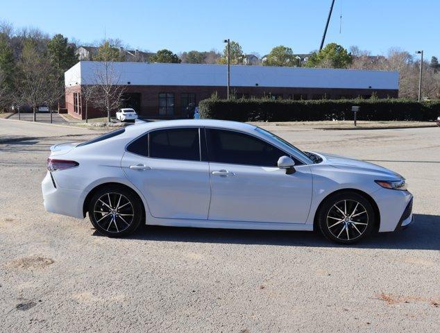 used 2022 Toyota Camry Hybrid car, priced at $23,573