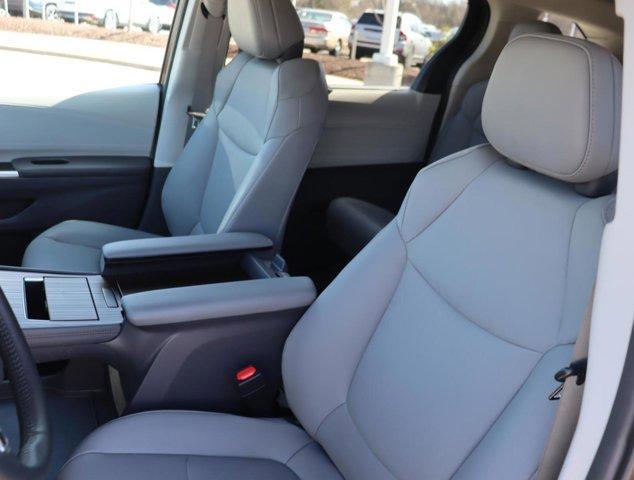 used 2022 Toyota Sienna car, priced at $40,530