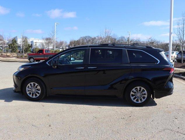 used 2022 Toyota Sienna car, priced at $40,530