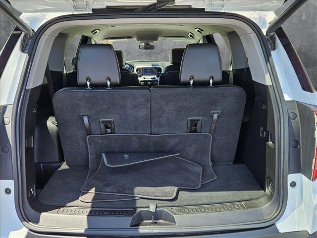 used 2023 GMC Acadia car, priced at $29,334