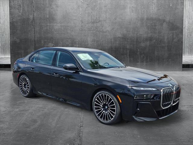 new 2025 BMW 760 car, priced at $134,675