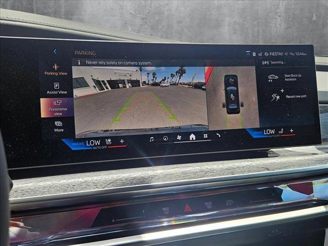 new 2025 BMW 760 car, priced at $134,675