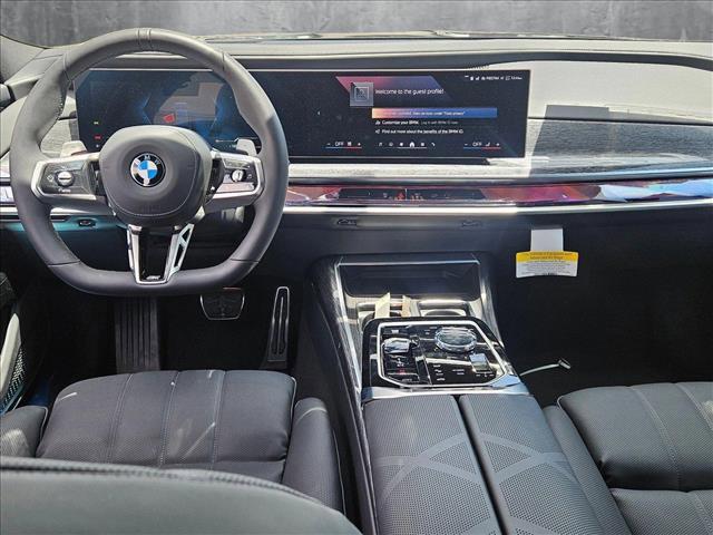new 2025 BMW 760 car, priced at $134,675