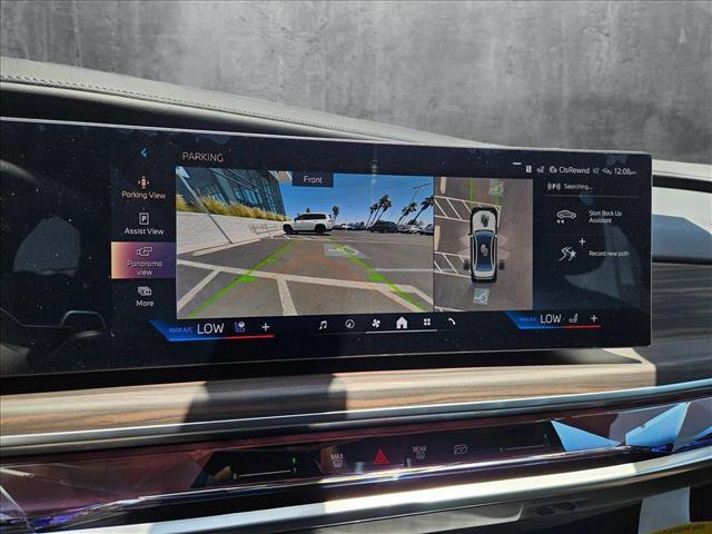 new 2025 BMW 760 car, priced at $134,425