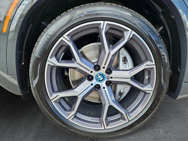 new 2025 BMW X5 PHEV car, priced at $86,475
