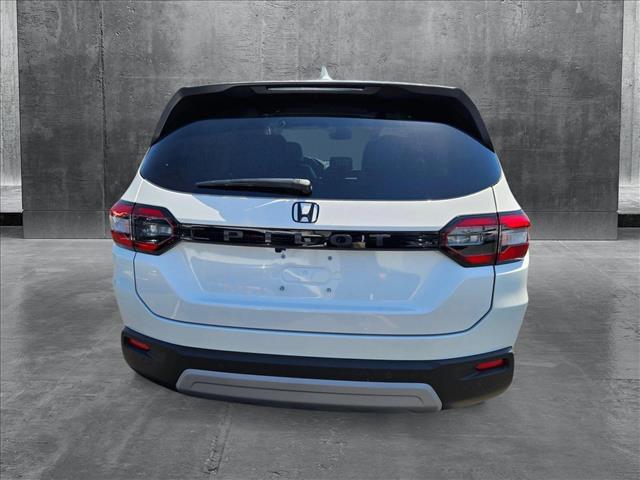used 2025 Honda Pilot car, priced at $42,995
