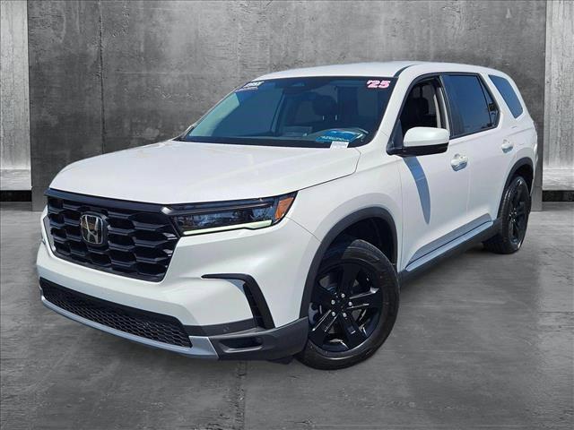 used 2025 Honda Pilot car, priced at $42,995