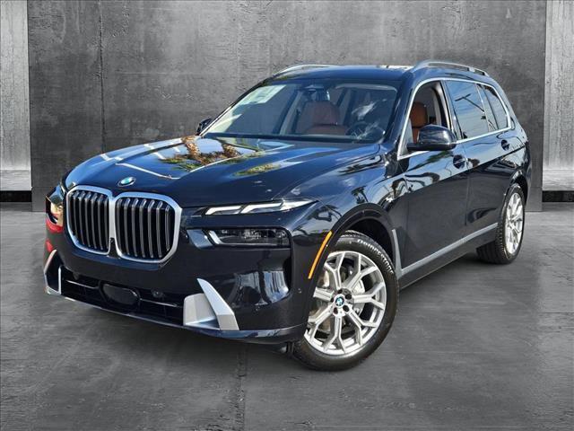 new 2025 BMW X7 car, priced at $89,725