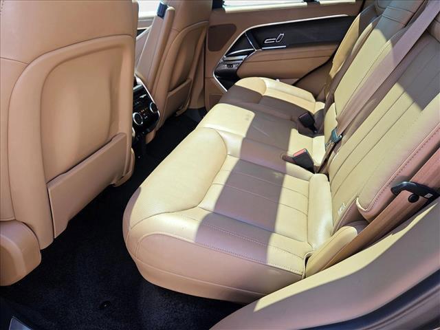 used 2023 Land Rover Range Rover car, priced at $86,663