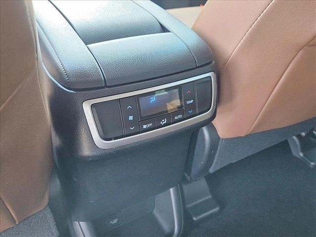 used 2019 Toyota Highlander Hybrid car, priced at $29,998