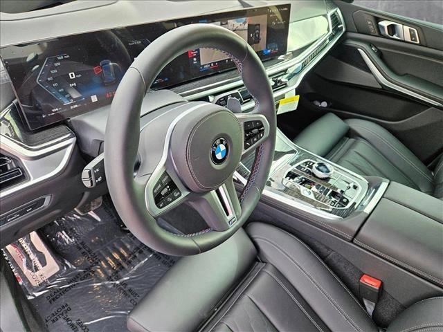 new 2025 BMW X7 car, priced at $114,475