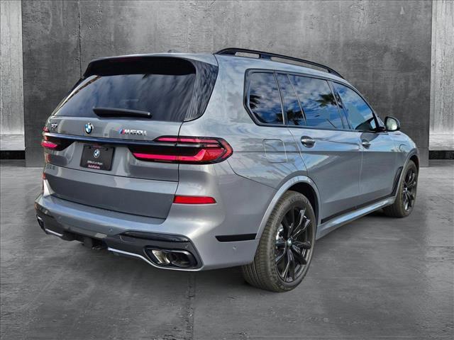 new 2025 BMW X7 car, priced at $114,475