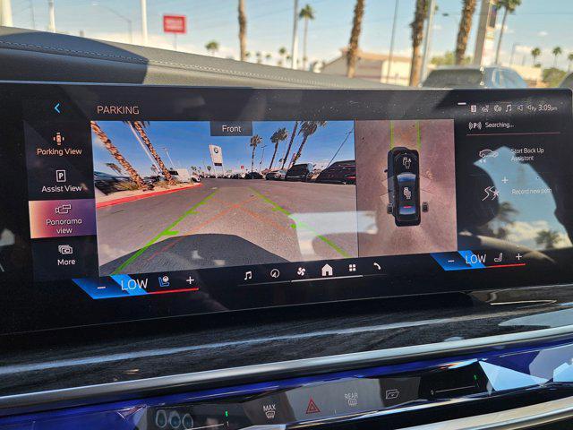 new 2025 BMW 760 car, priced at $129,225