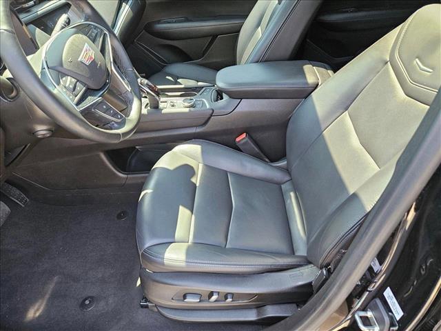 used 2021 Cadillac XT5 car, priced at $31,995