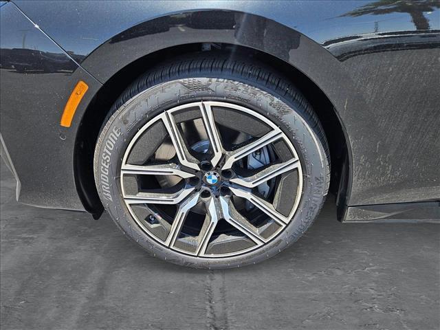 new 2025 BMW 760 car, priced at $127,725