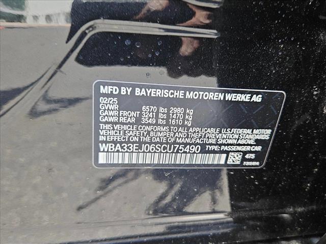 new 2025 BMW 760 car, priced at $127,725