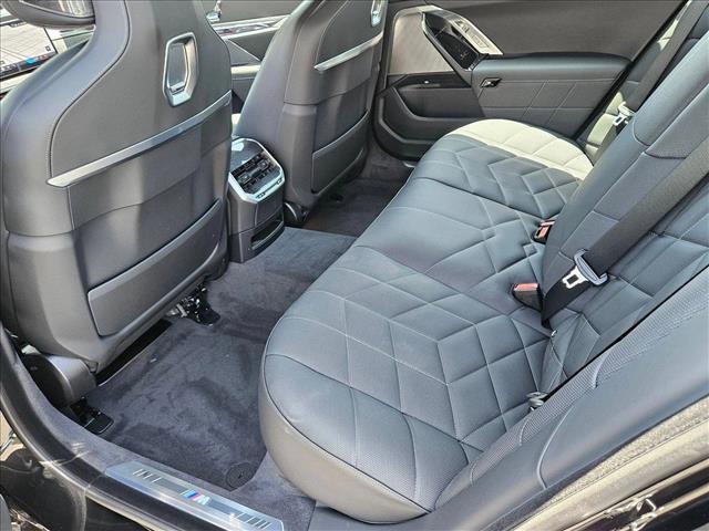 new 2025 BMW 760 car, priced at $127,725