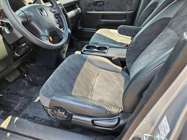 used 2002 Honda CR-V car, priced at $9,444
