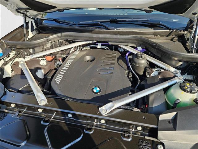 new 2026 BMW X7 car, priced at $93,965