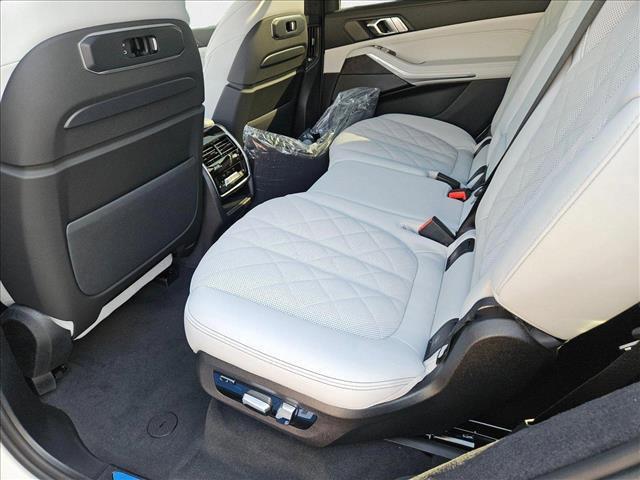 new 2026 BMW X7 car, priced at $93,965