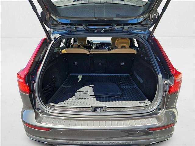 used 2020 Volvo V60 Cross Country car, priced at $24,991