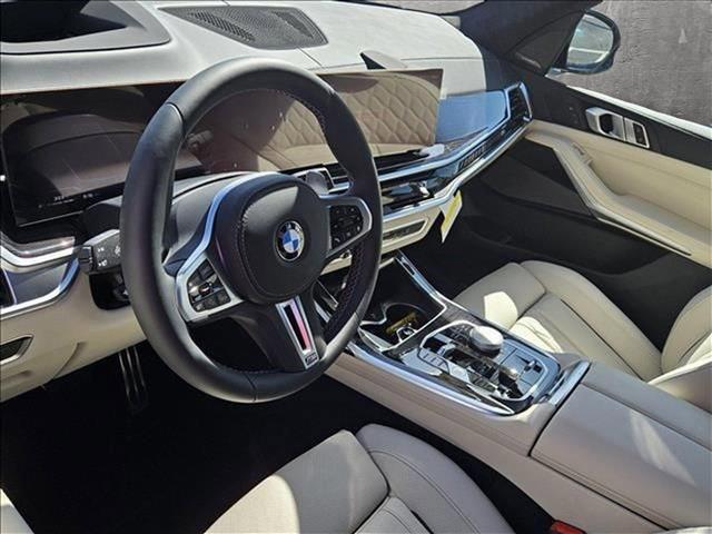 new 2025 BMW X7 car, priced at $114,980