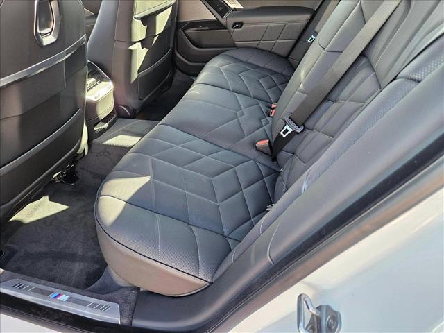 new 2025 BMW 760 car, priced at $127,025