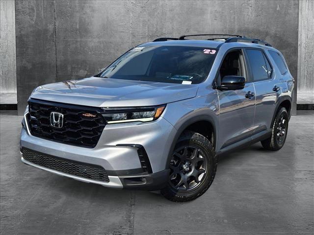 used 2023 Honda Pilot car, priced at $43,991