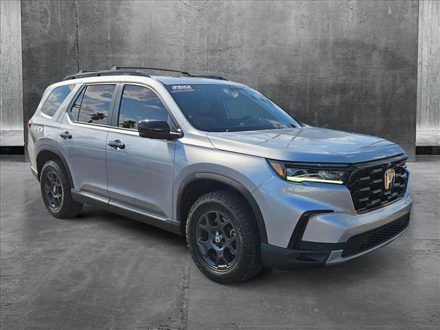 used 2023 Honda Pilot car, priced at $43,991