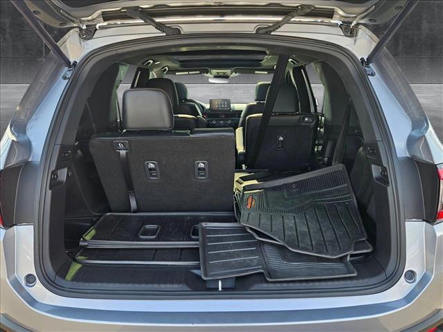 used 2023 Honda Pilot car, priced at $43,991
