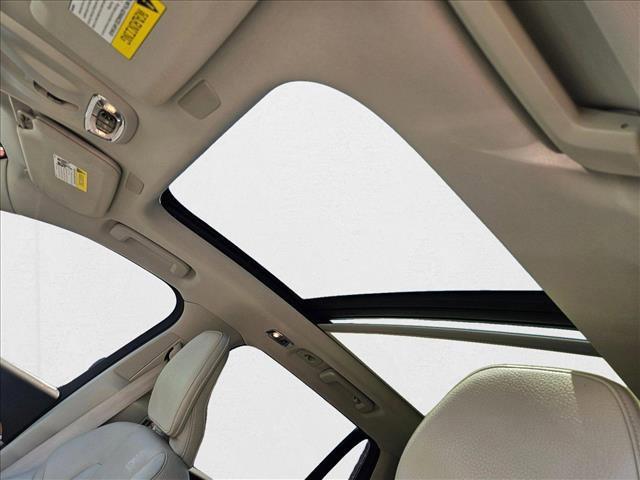 used 2022 Volvo XC90 Recharge Plug-In Hybrid car, priced at $45,222