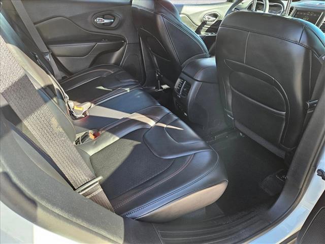 used 2020 Jeep Cherokee car, priced at $19,746