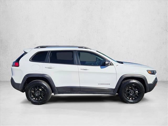 used 2020 Jeep Cherokee car, priced at $19,746