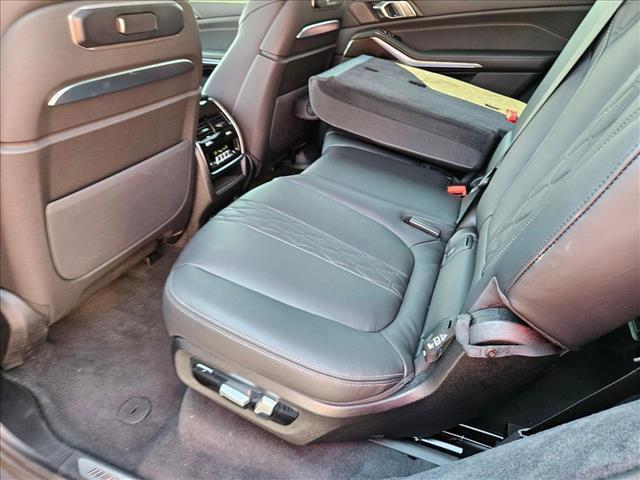 new 2026 BMW X7 car, priced at $120,590