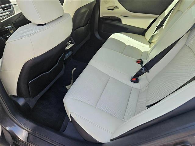 used 2022 Lexus ES 350 car, priced at $33,998