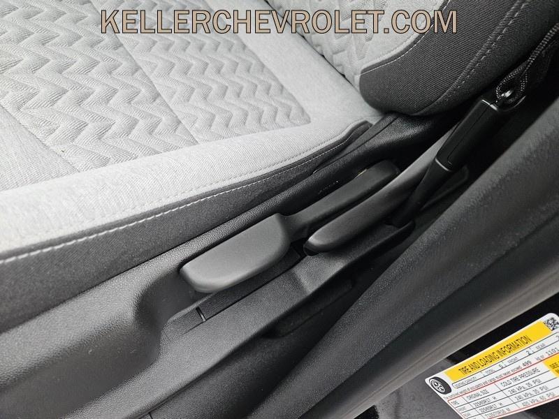 used 2023 Chevrolet Equinox car, priced at $23,499