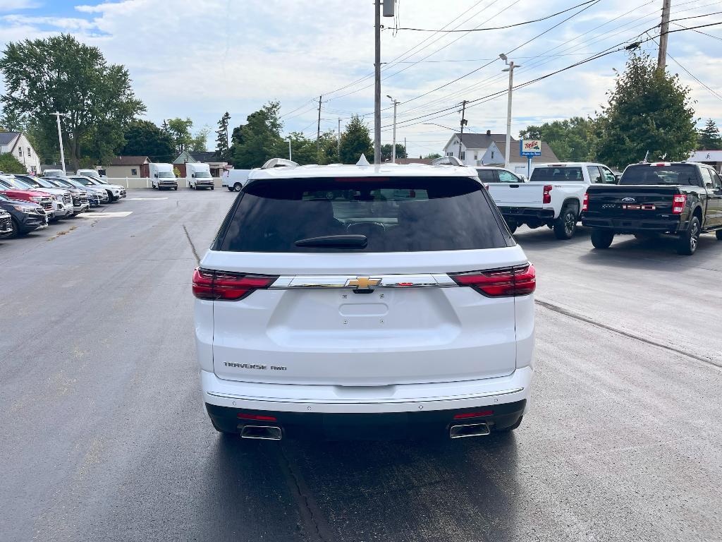 used 2022 Chevrolet Traverse car, priced at $36,999