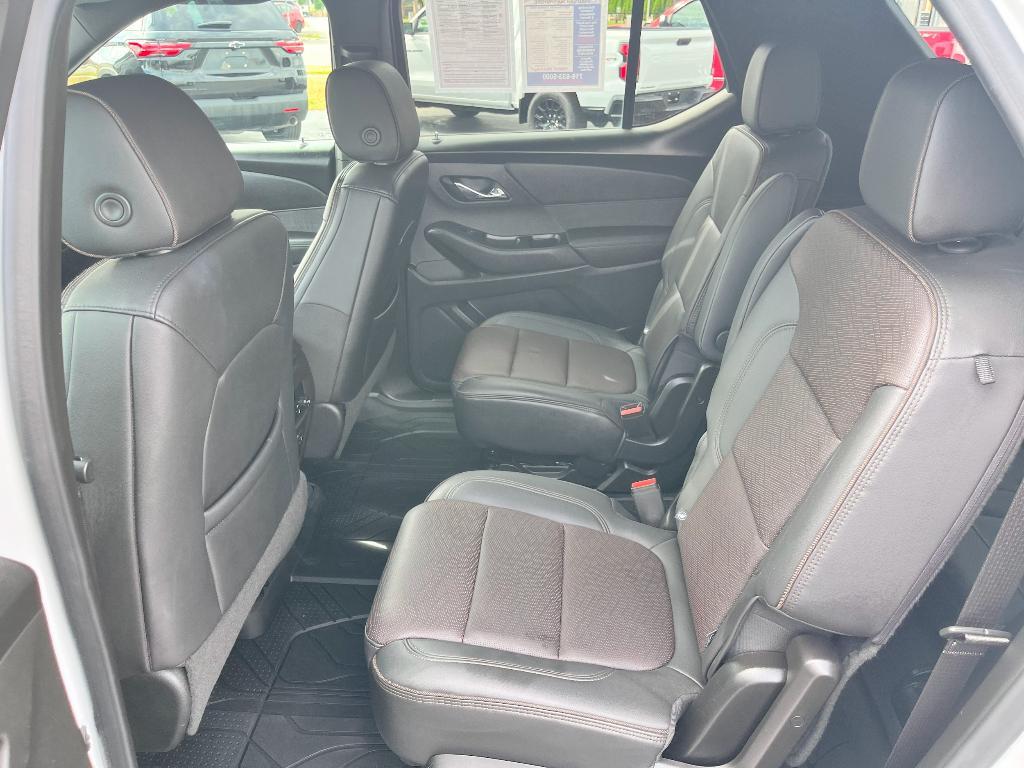 used 2022 Chevrolet Traverse car, priced at $36,999
