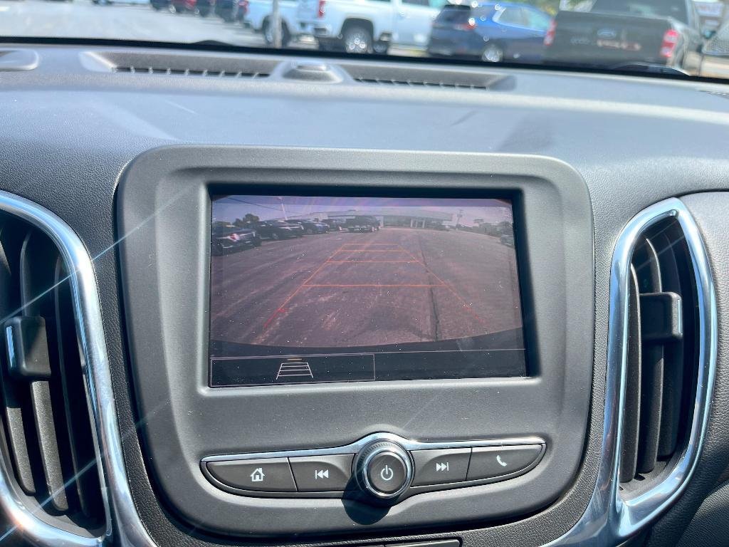 used 2022 Chevrolet Equinox car, priced at $20,988