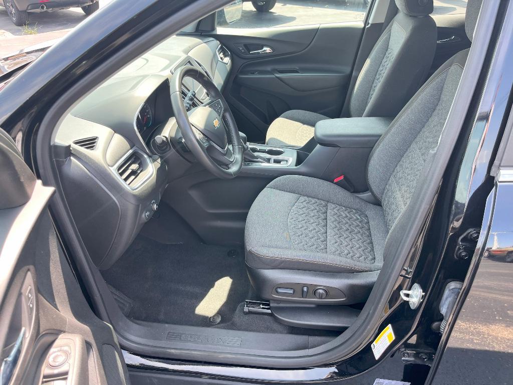 used 2022 Chevrolet Equinox car, priced at $20,988