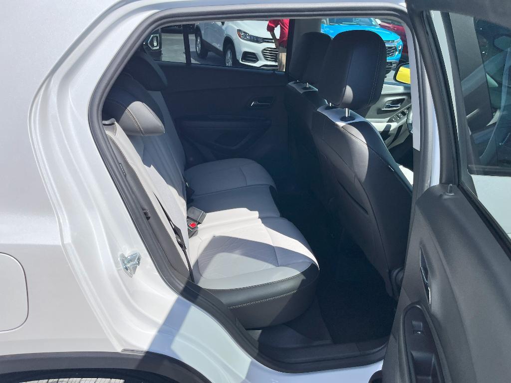 used 2022 Chevrolet Trax car, priced at $18,217