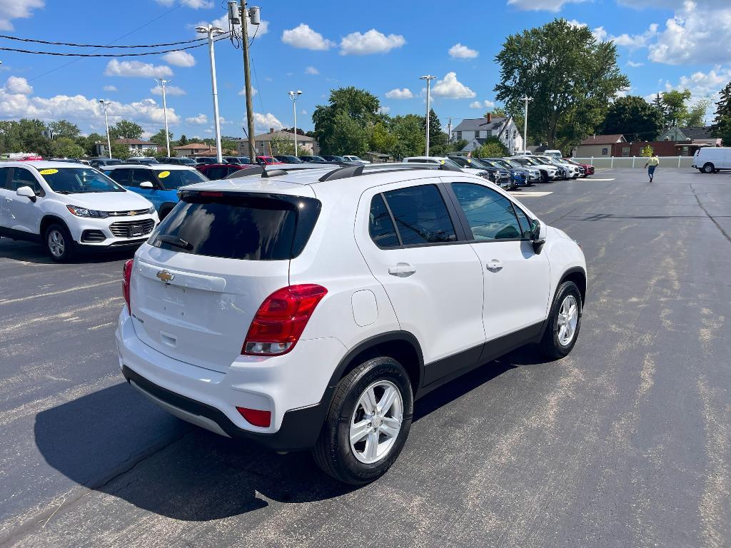 used 2022 Chevrolet Trax car, priced at $18,217