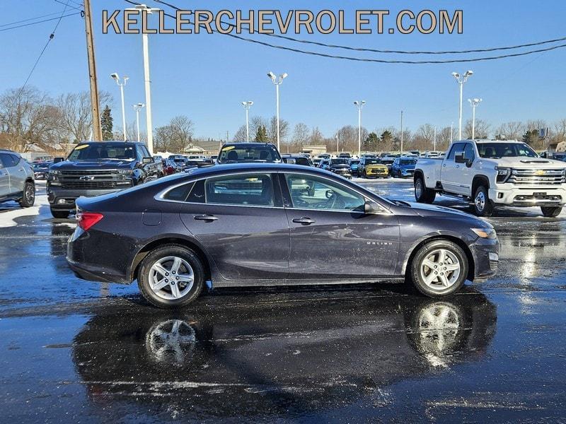 used 2022 Chevrolet Malibu car, priced at $18,495