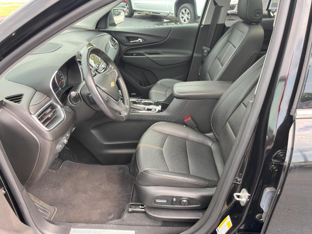 used 2022 Chevrolet Equinox car, priced at $26,499