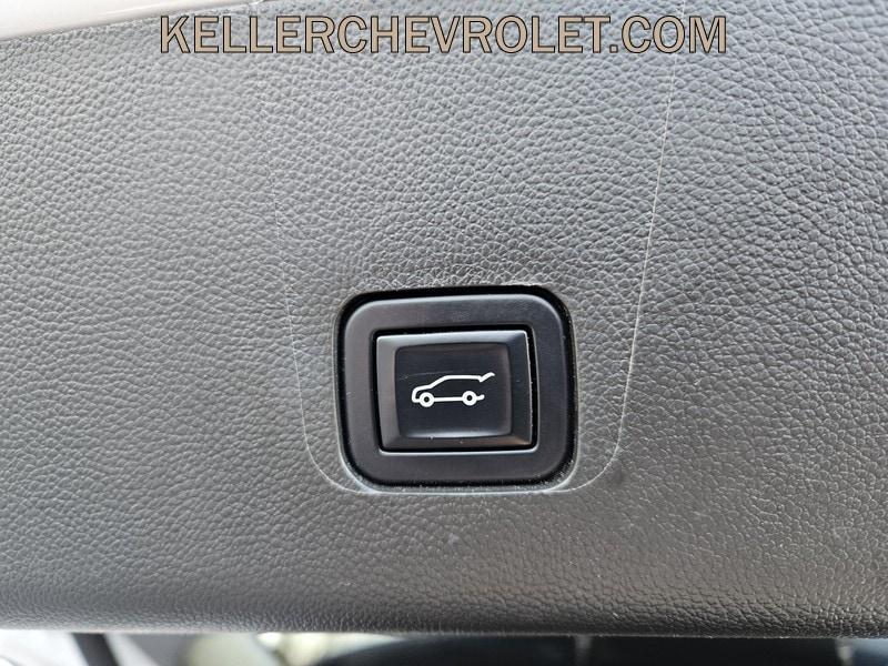 used 2021 Chevrolet Traverse car, priced at $35,999