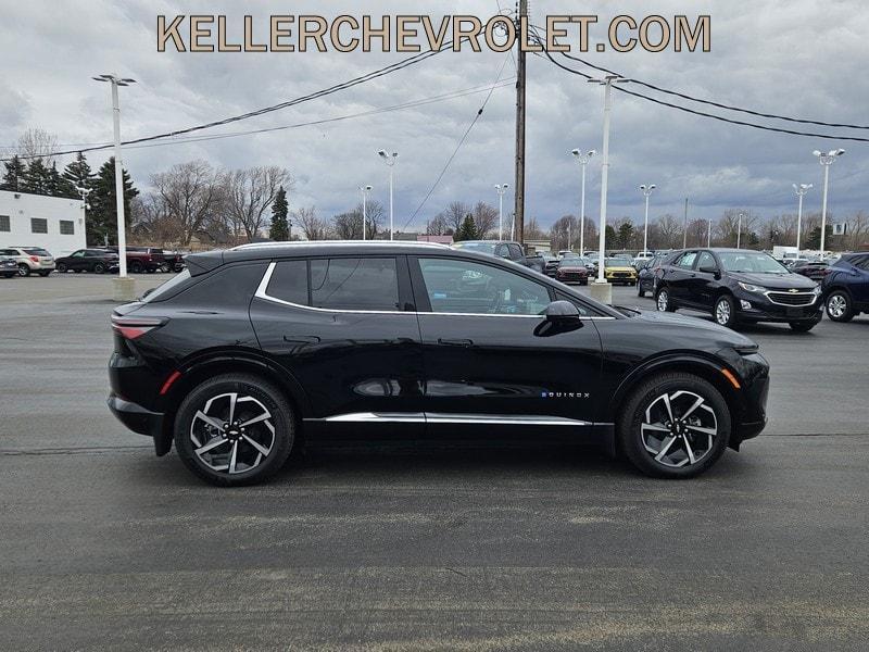 used 2024 Chevrolet Equinox EV car, priced at $32,994