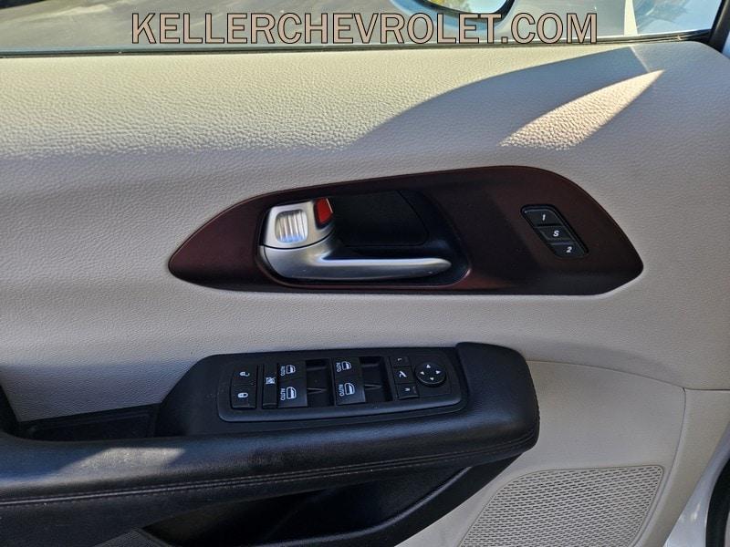 used 2018 Chrysler Pacifica car, priced at $22,993